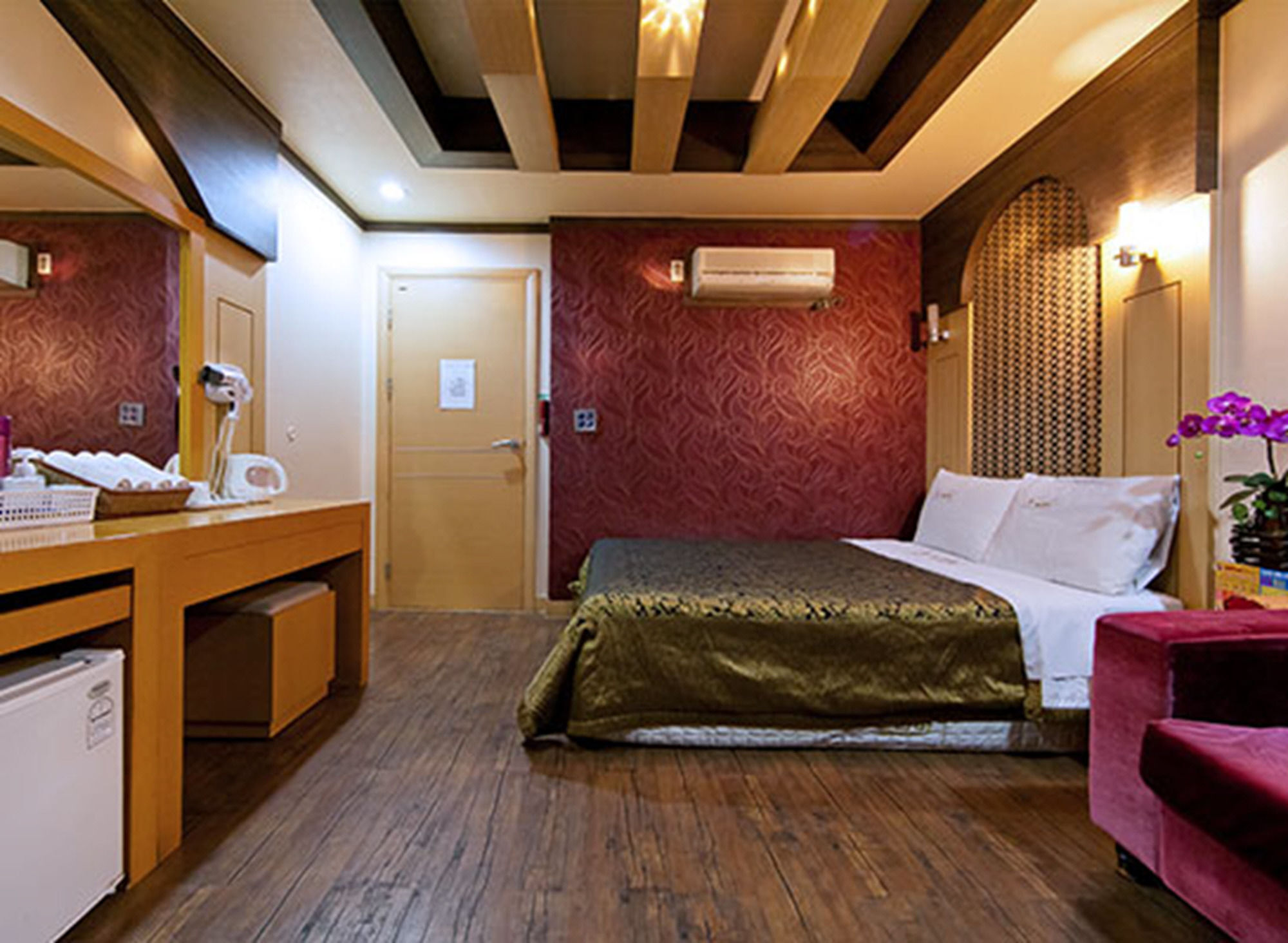 Drama Motel Boryeong Exteriör bild