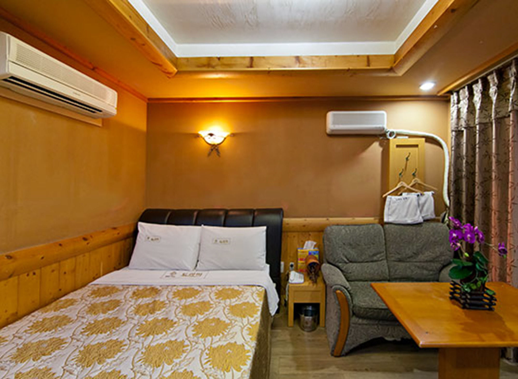 Drama Motel Boryeong Exteriör bild